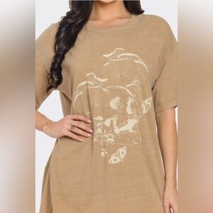 A271. Mushroom Skull Graphic Tee